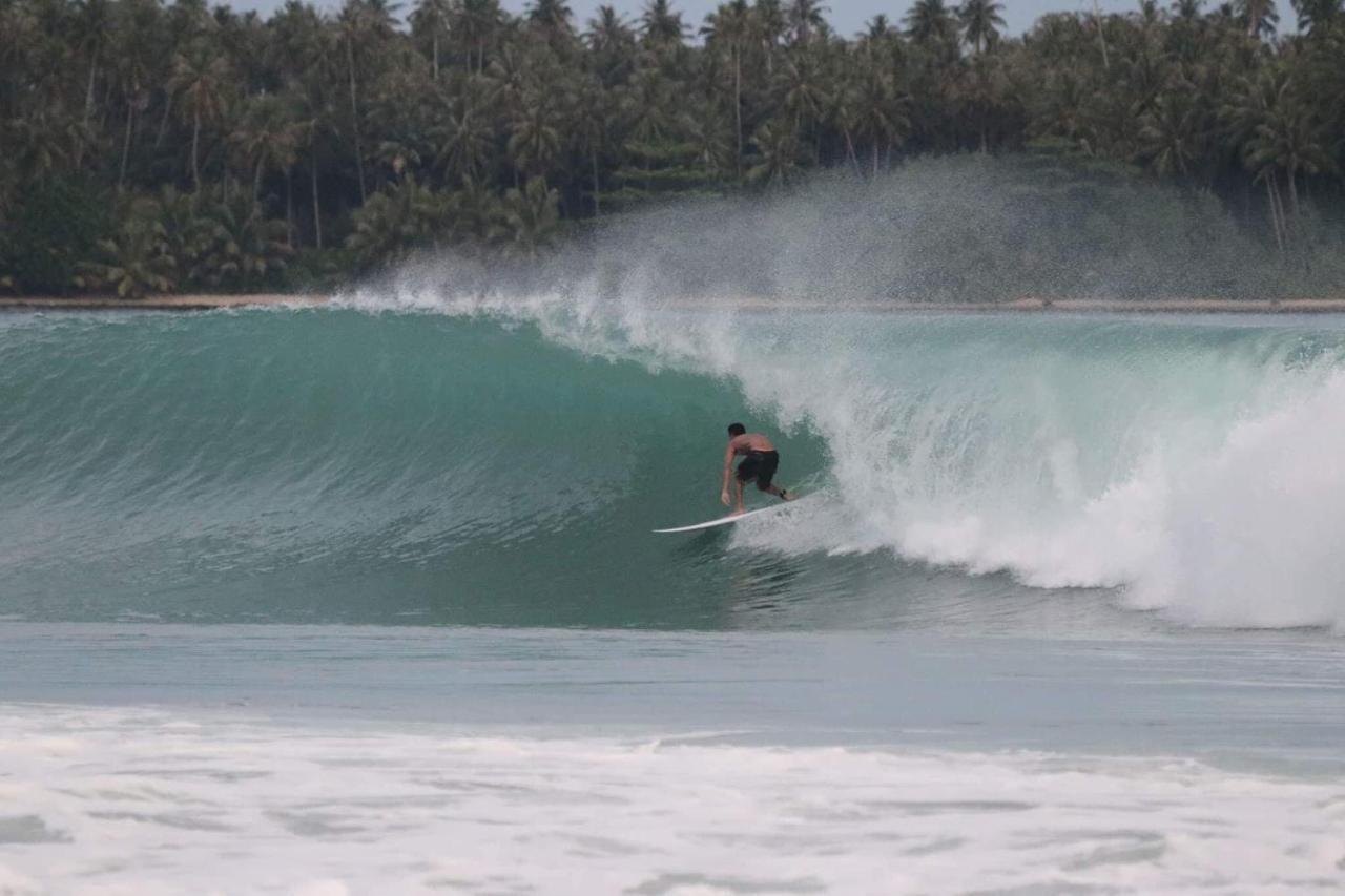New Raya - Nias Beach Bungalows Lagudri Екстериор снимка