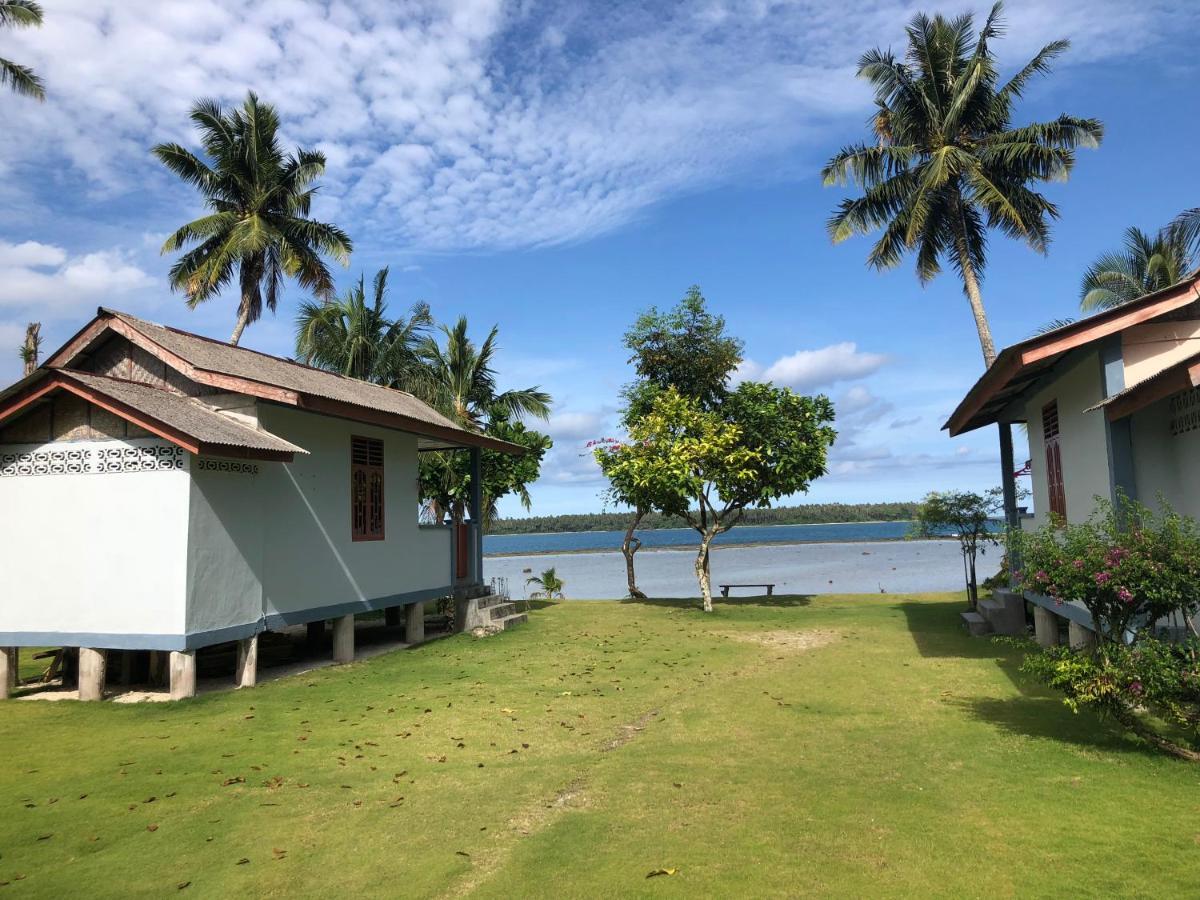 New Raya - Nias Beach Bungalows Lagudri Екстериор снимка